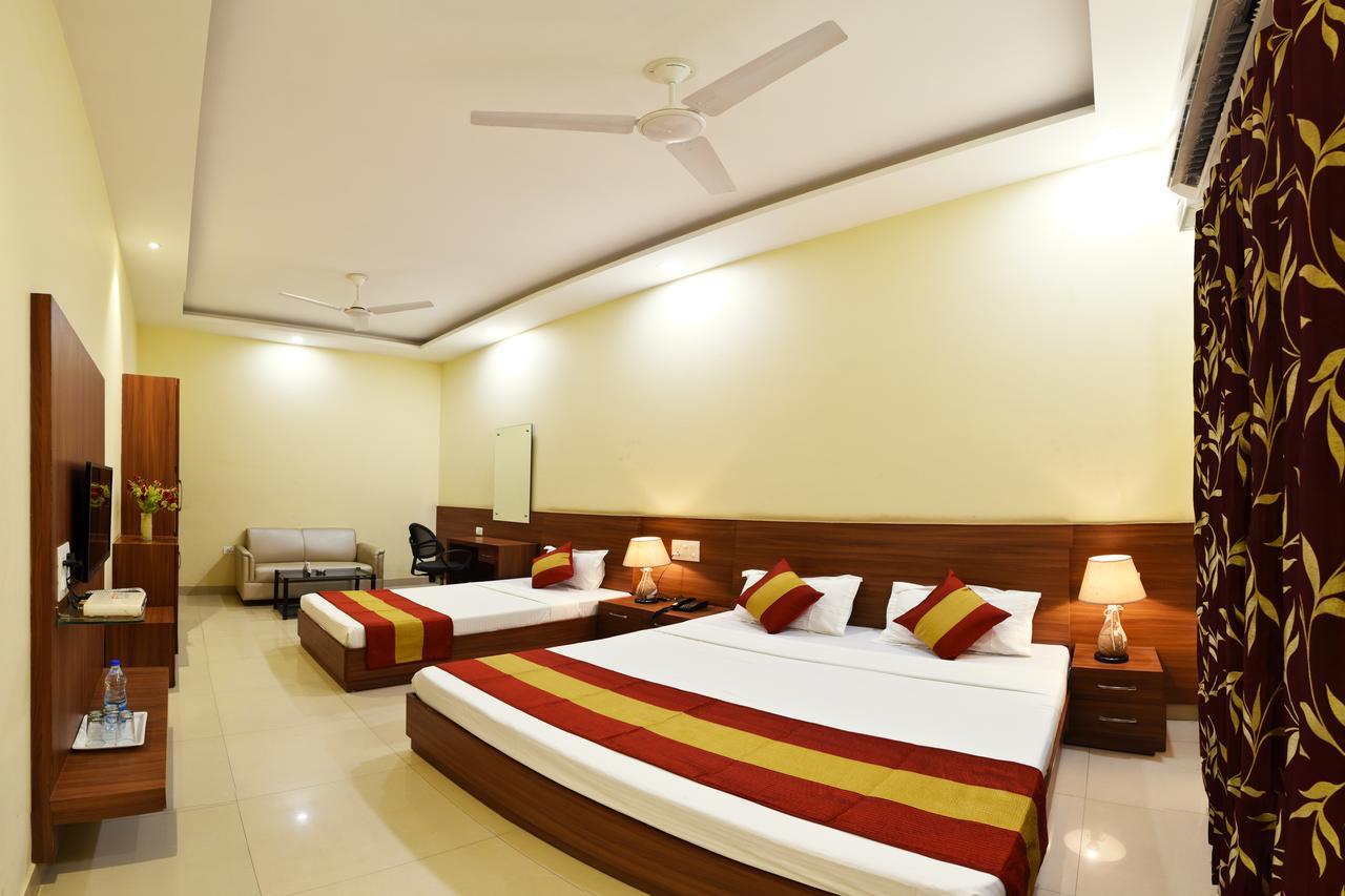 Hotel Palace Amritsar Exteriér fotografie